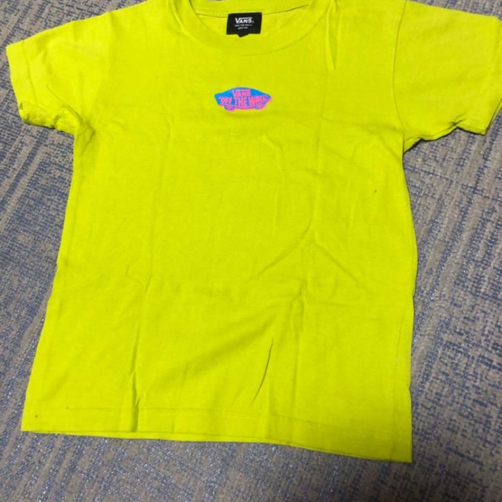 Used Kids' T-shirts